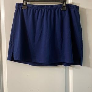 Augusta size large women’s Skort